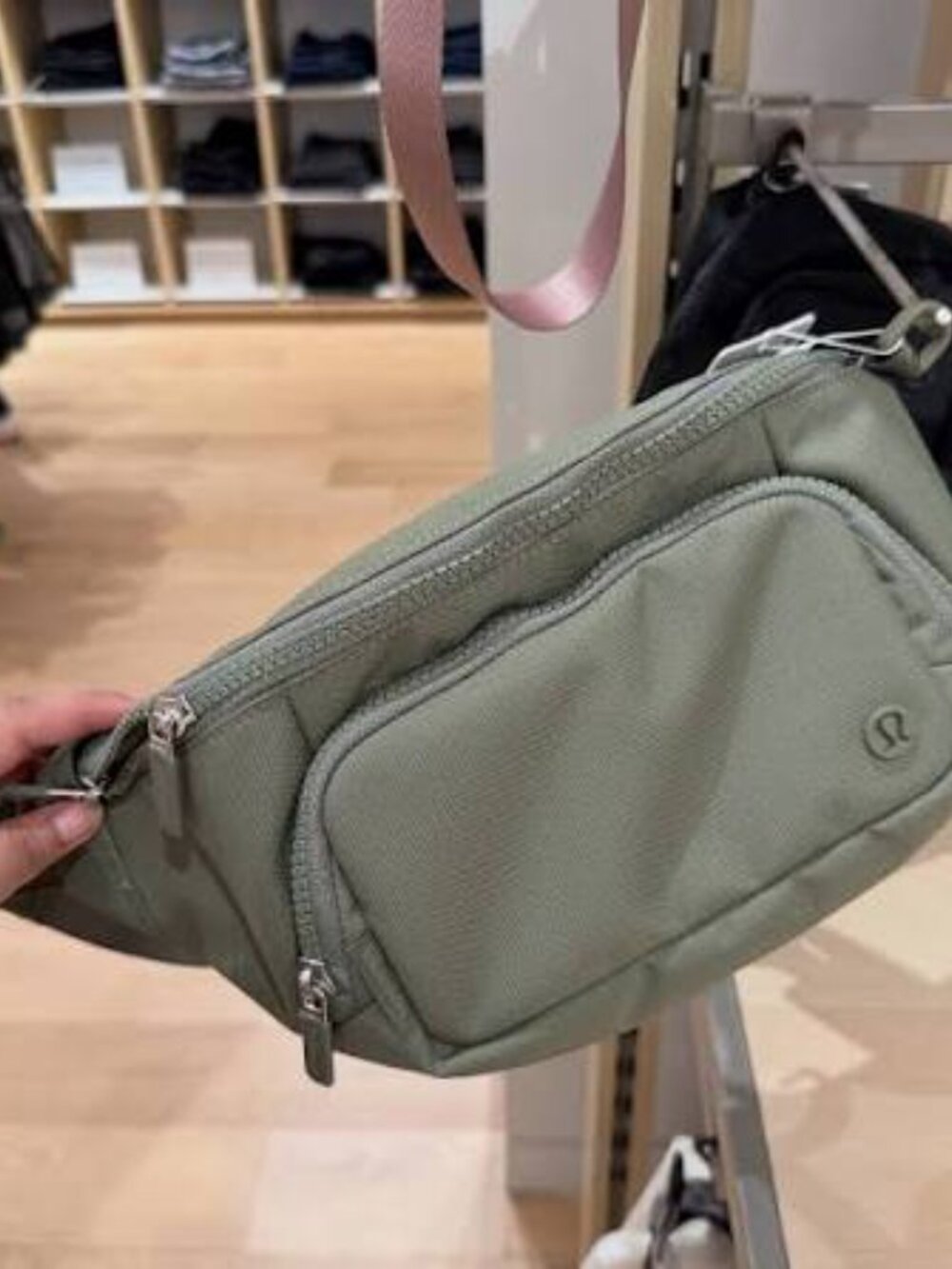 lululemon athletica XL Everywhere Belt Bag